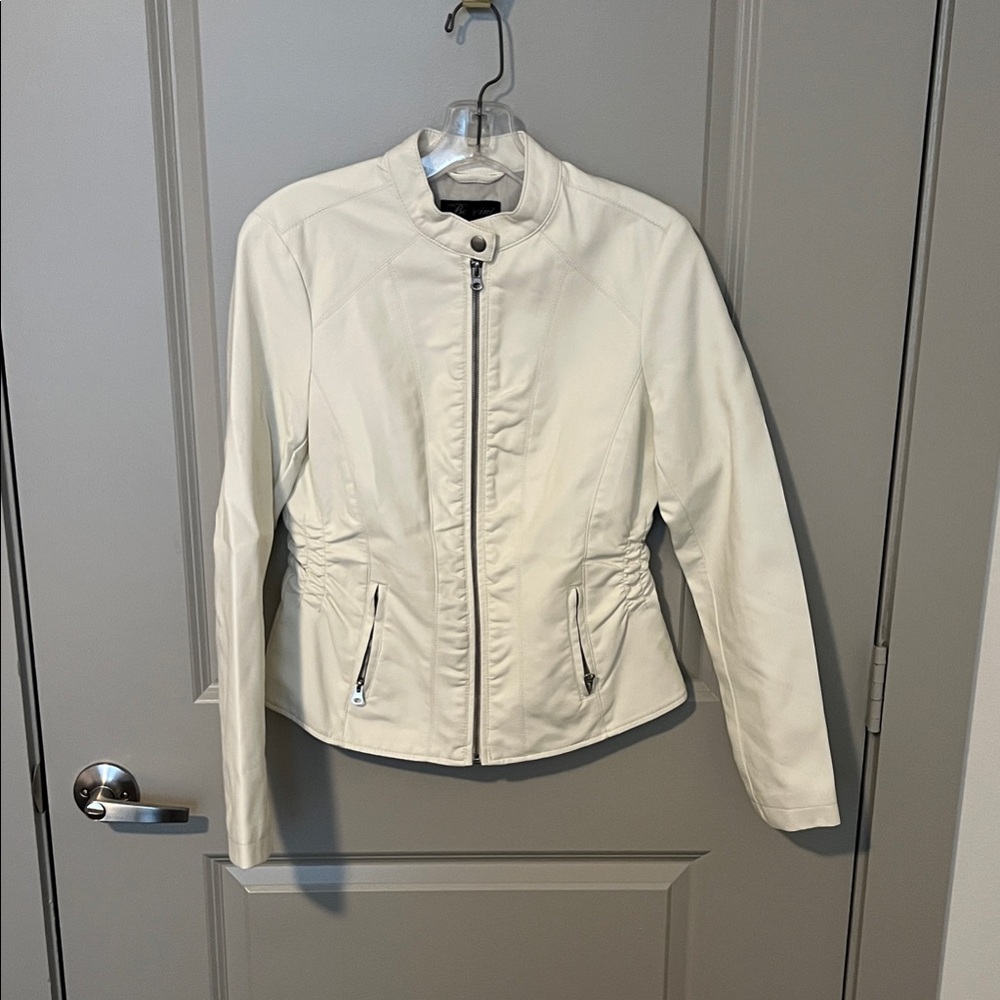 Baccini Women's Off-White Faux Leather Jacket